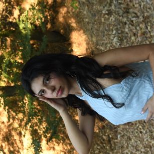 Sofy baile Model - Sofy baile
