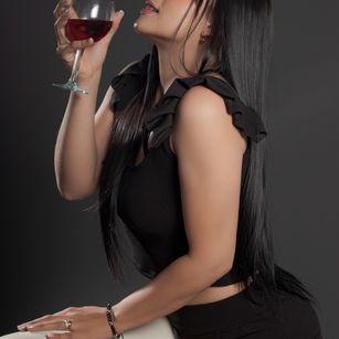 NatyArango LatinaQueen Model - NatyArango LatinaQueen