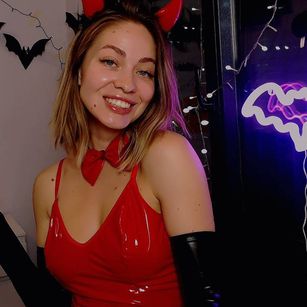 CuteDomi highheels Model - CuteDomi highheels