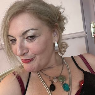 Alura Jenson mature Model - Alura Jenson mature