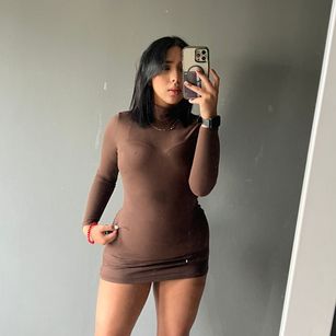 Hilary Queen anal Model - Hilary Queen anal