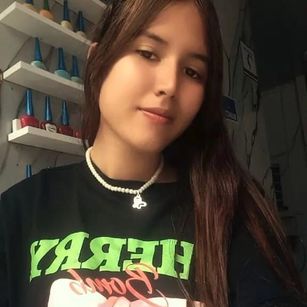 Tini dildo Model - Tini dildo