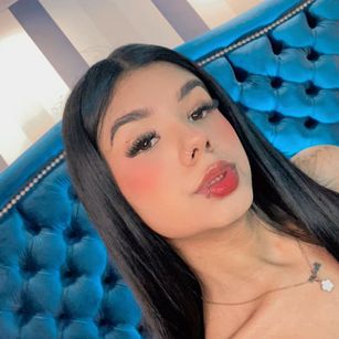 VioletGrace petite Model - VioletGrace petite