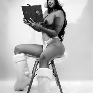 Dani Belluci cum Model - Dani Belluci cum