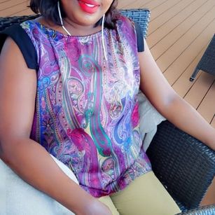 Kinky-Fefe Wild Model - Kinky-Fefe Wild