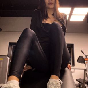 Vi bigtits Model - Vi bigtits