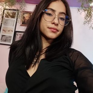 Alana Martinez petite Model - Alana Martinez petite