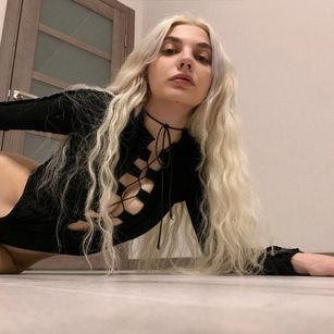 Luna skinny Model - Luna skinny