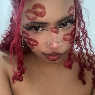 Idun Brunette feet Model - Idun Brunette feet