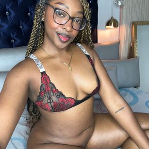YalianaGuzman blowjob Model - YalianaGuzman blowjob
