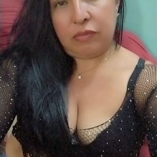 Model - IsaYmike dominatrix