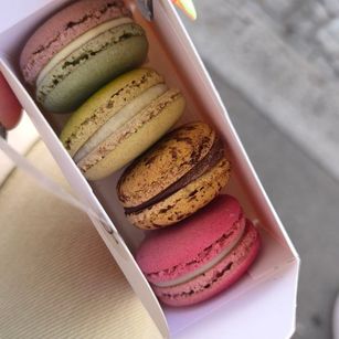 Model - orange_melani legs