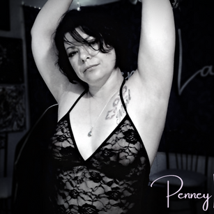 Model - PenneyLayne thickthighs