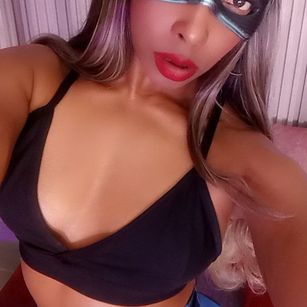 Model - BriannaChelsea bigass