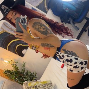 Model - Natasha Collen roleplay