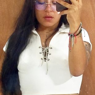 Model - JoyHills blowjob