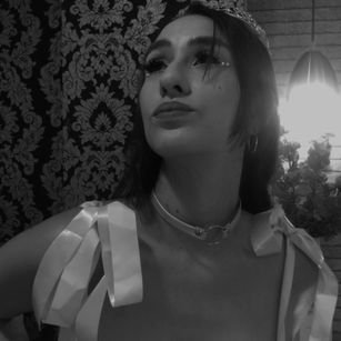 Model - CatalinaThompson roleplay