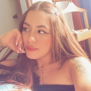 Model - JoyHills latina