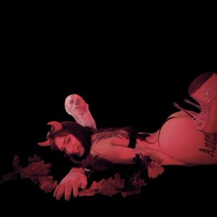 Model - Luciana Sexual