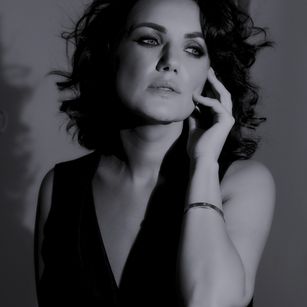 Model - TessaPosh mistress