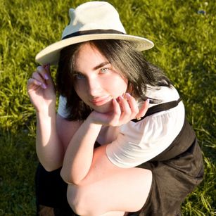 Model - Kira_Naughty skinny