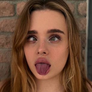 Model - Bambi young