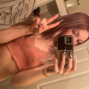 Model - Bunny petite