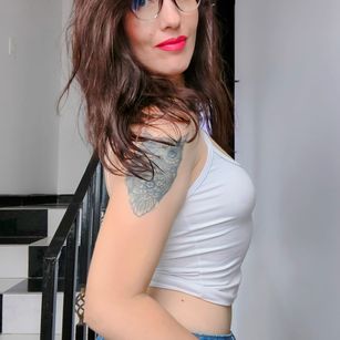 Model - Iberian pussy