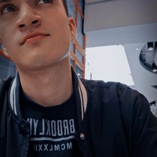 Model - jack_hotson feet