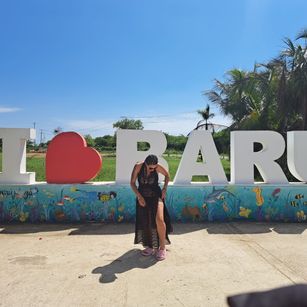 Model - Ambar SM blowjob