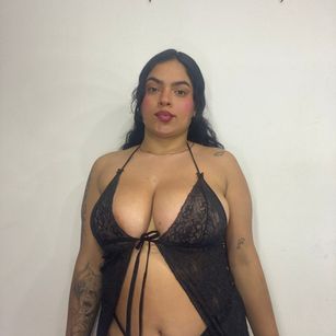 Model - Ambar SM toys