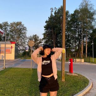 Model - SweetieMonica ass