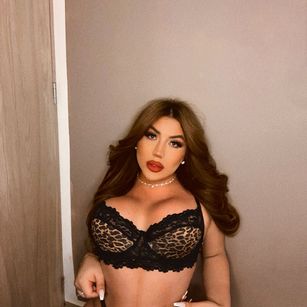 Model - Kendall Rossie sph