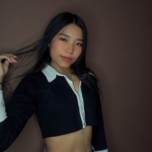 Model - Hana Luna sex