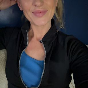 Model - Scottish Bella joi