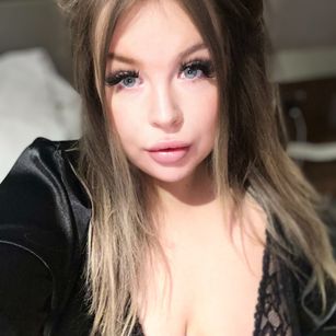 Model - Kiki_Blackxx BBW