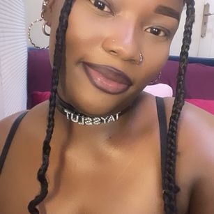 Model - CurvyCocoxxx boobs