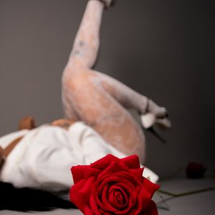 Model - Sennia Bella squirt