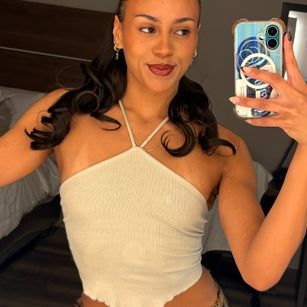 Model - Genesis skype