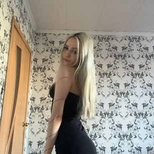 Model - AriaArina hot