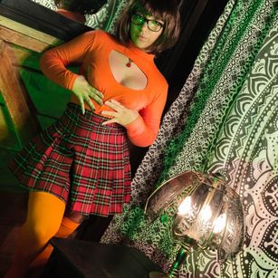 Model - LucyDerby latina