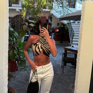Model - HunnyBunny skinny