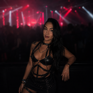 Model - EmmaBruns findom
