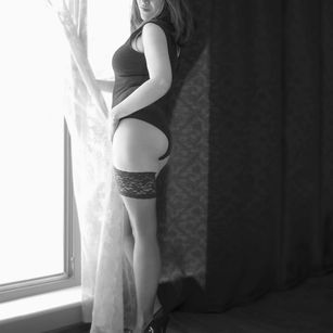Model - Elise 1