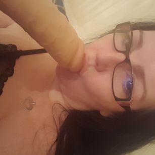 Moistmilf milf Model - Moistmilf milf