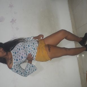 Model - diana marcela restrepo lopez kinky