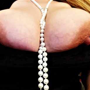 BustyEve cei Model - BustyEve cei