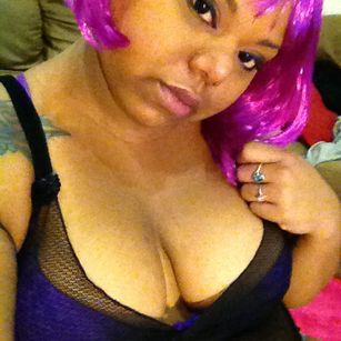 Model - Ms.Illustrious 3