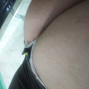 Model - Julymor latina