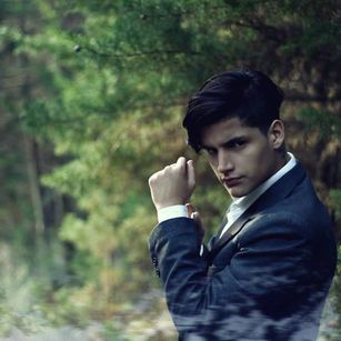 Model - Stephen ass